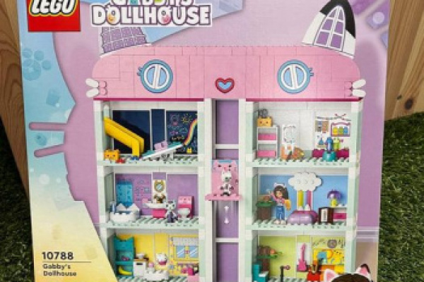 LEGO 10788 La casa delle bambole di Gabby!
